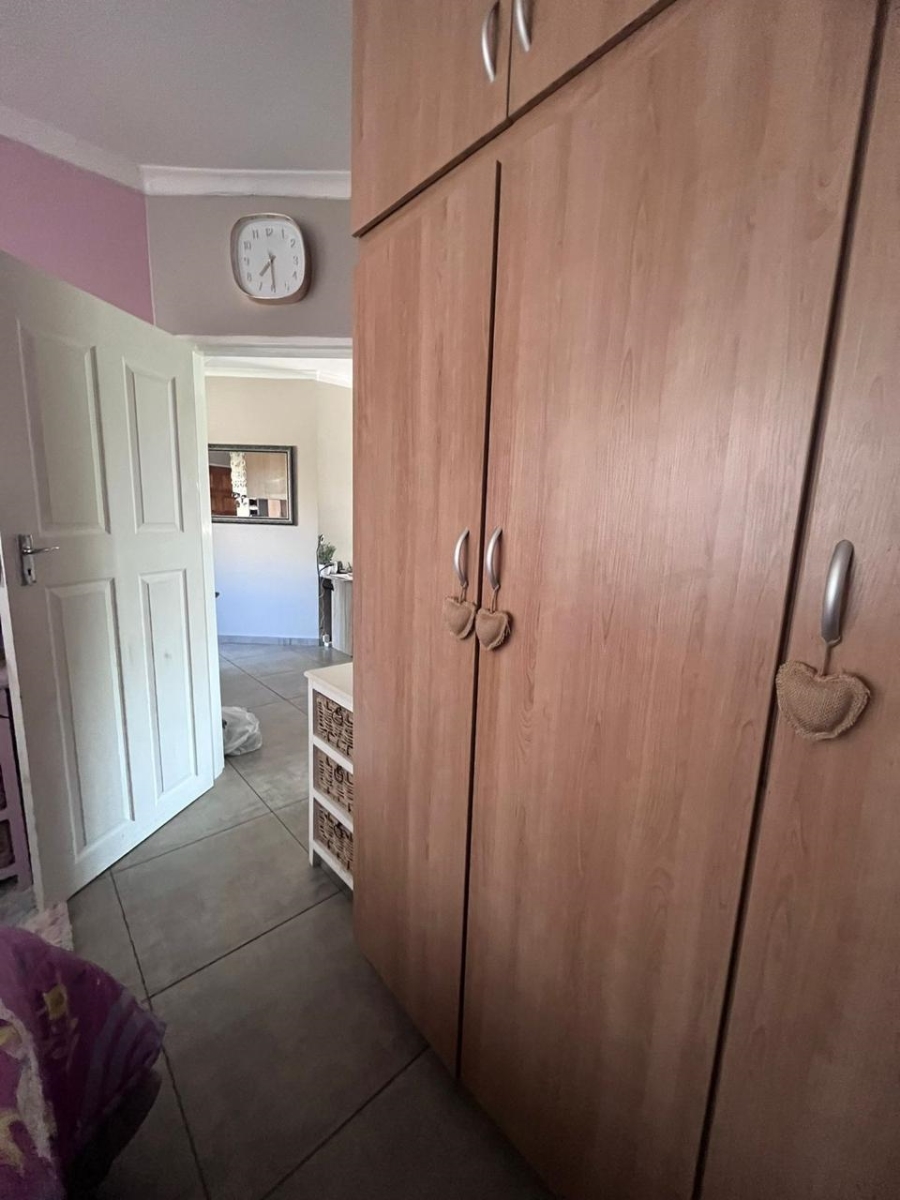 2 Bedroom Property for Sale in Noordhoek Free State